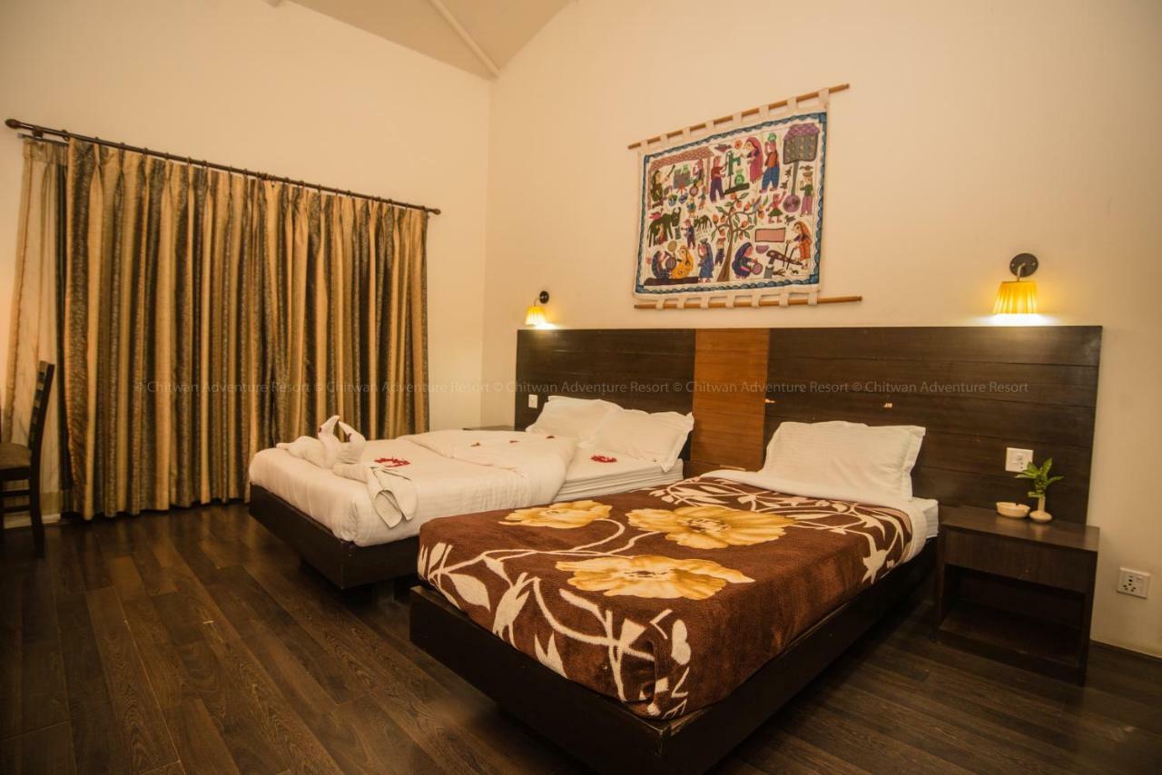 סאורהה Chitwan Adventure Resort מראה חיצוני תמונה